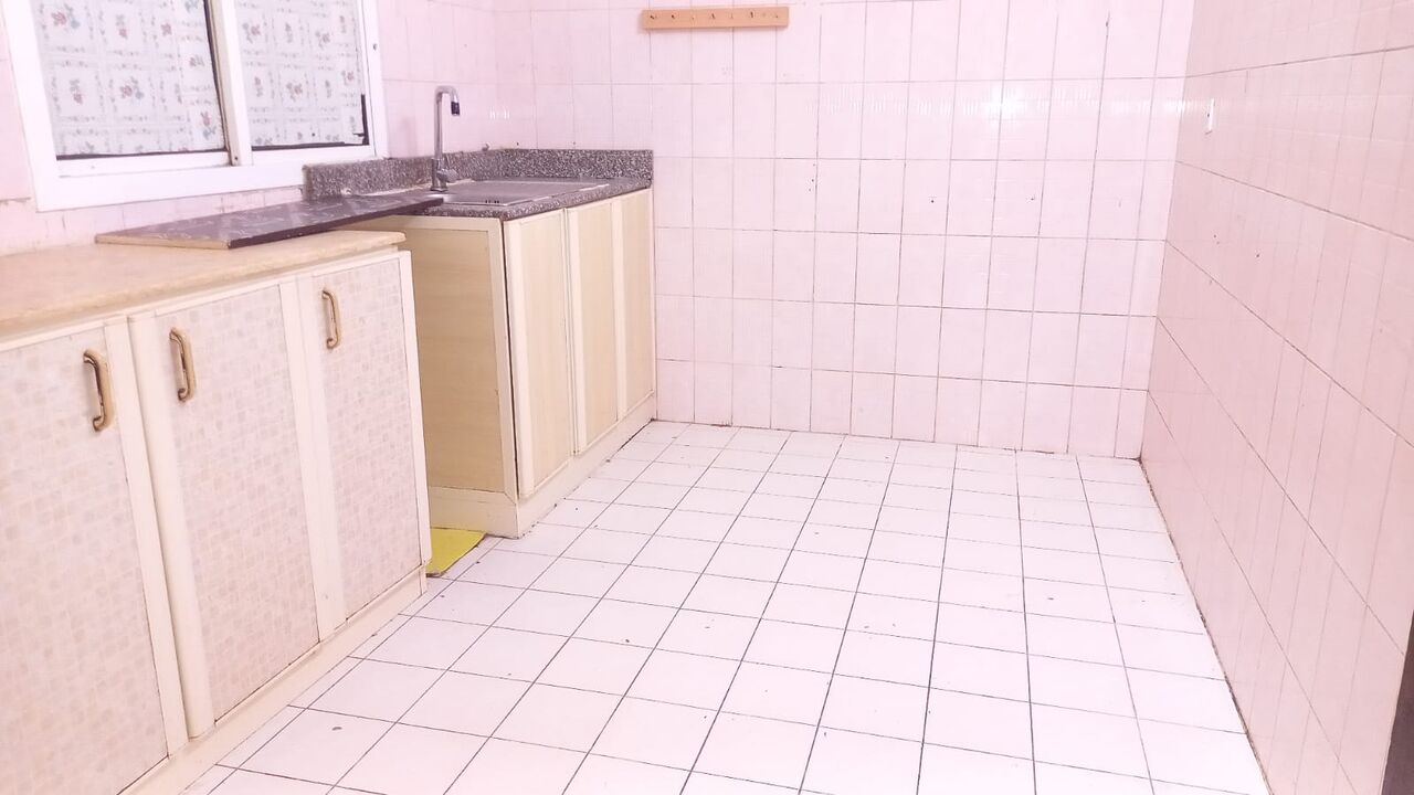 Gudaibiya, Apartments, Flats, Houses & Villas, BHD 250/month,  2 BR,  # 2 BEDROOMS,2 BATHROOMS,HALL, KITCHEN,WITH A/C,EWA UNLIMITED ,FLAT FOR RENT#