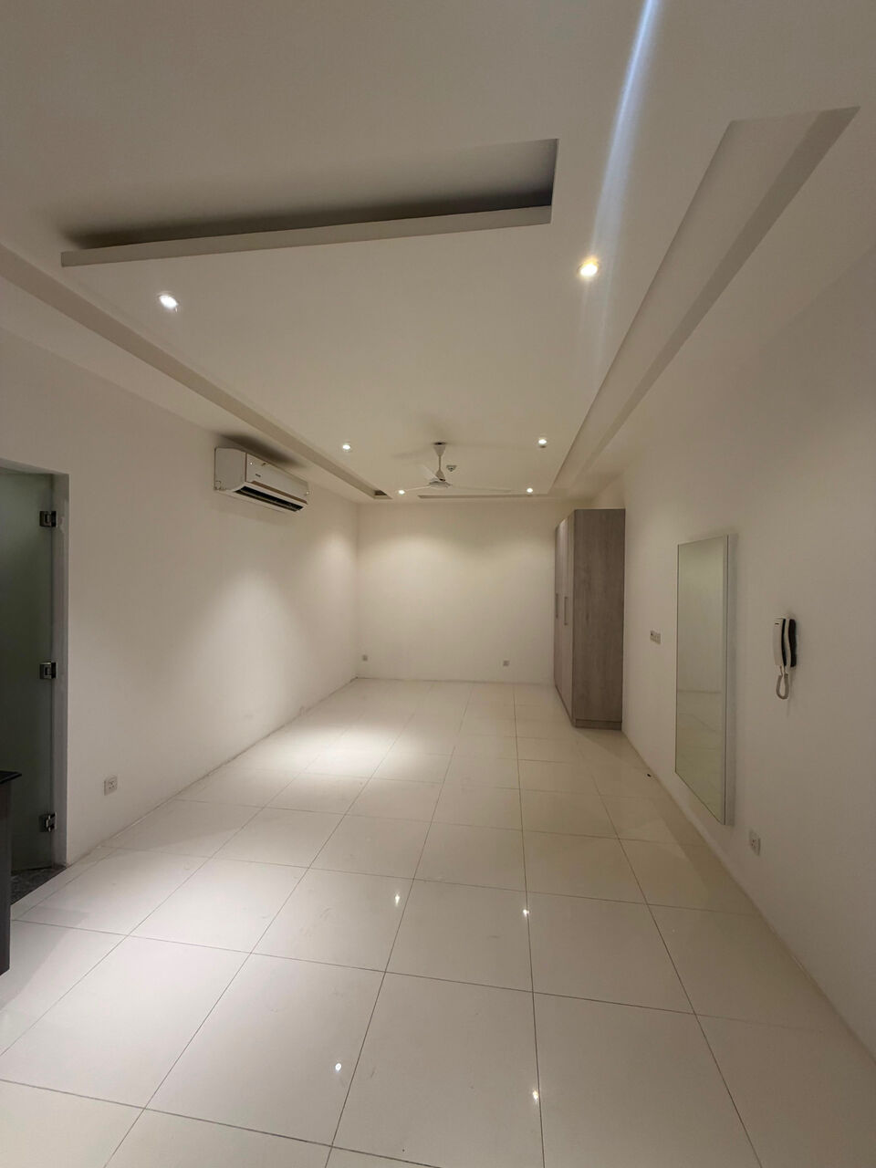 Manama, Apartments, Flats, Houses & Villas, BHD 170/year,  Neat And Clean Studio Flat For Rent