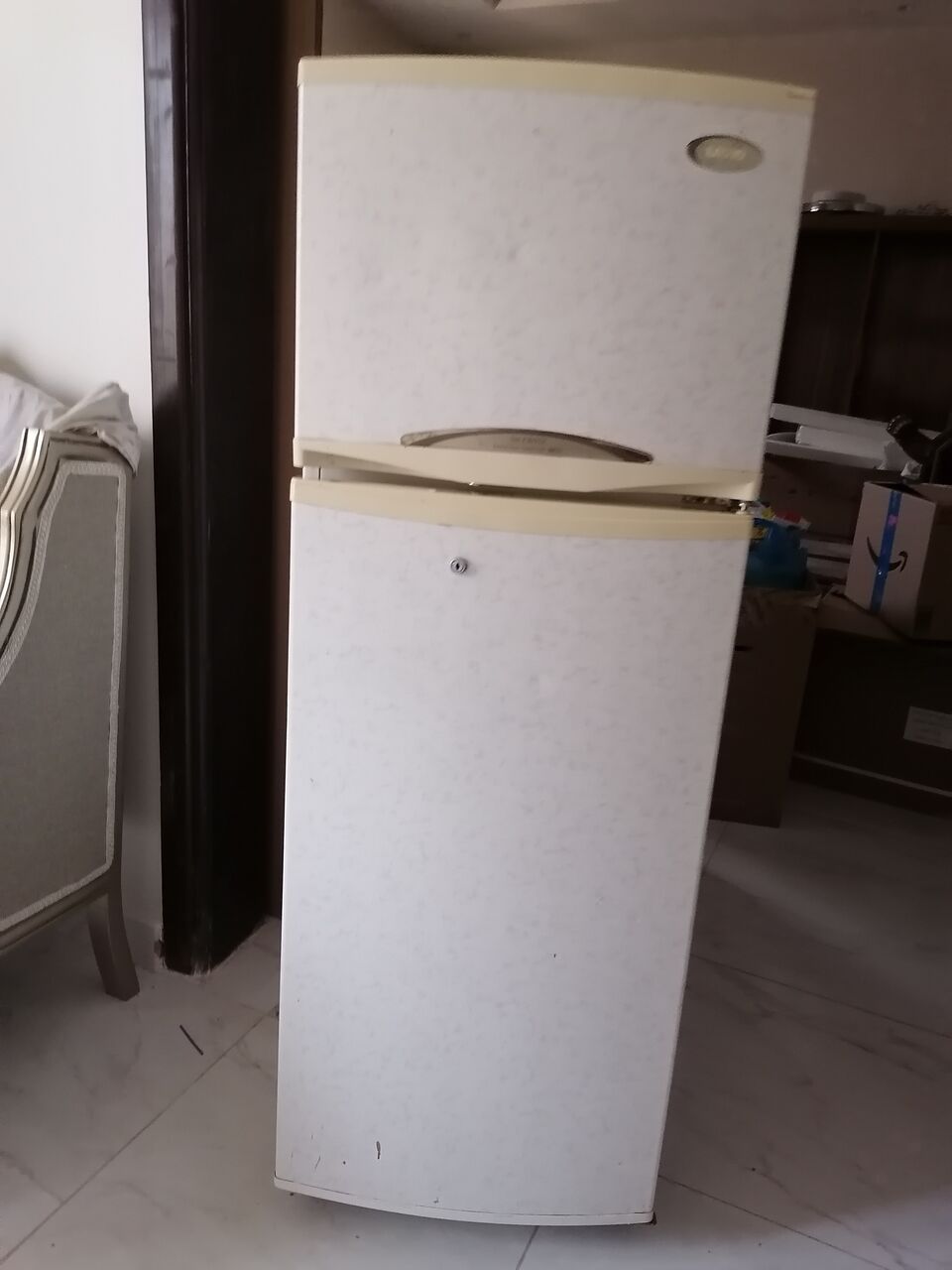 Abraq Ul Raghama, Household Items, SAR 800,  Fridge Sanyo