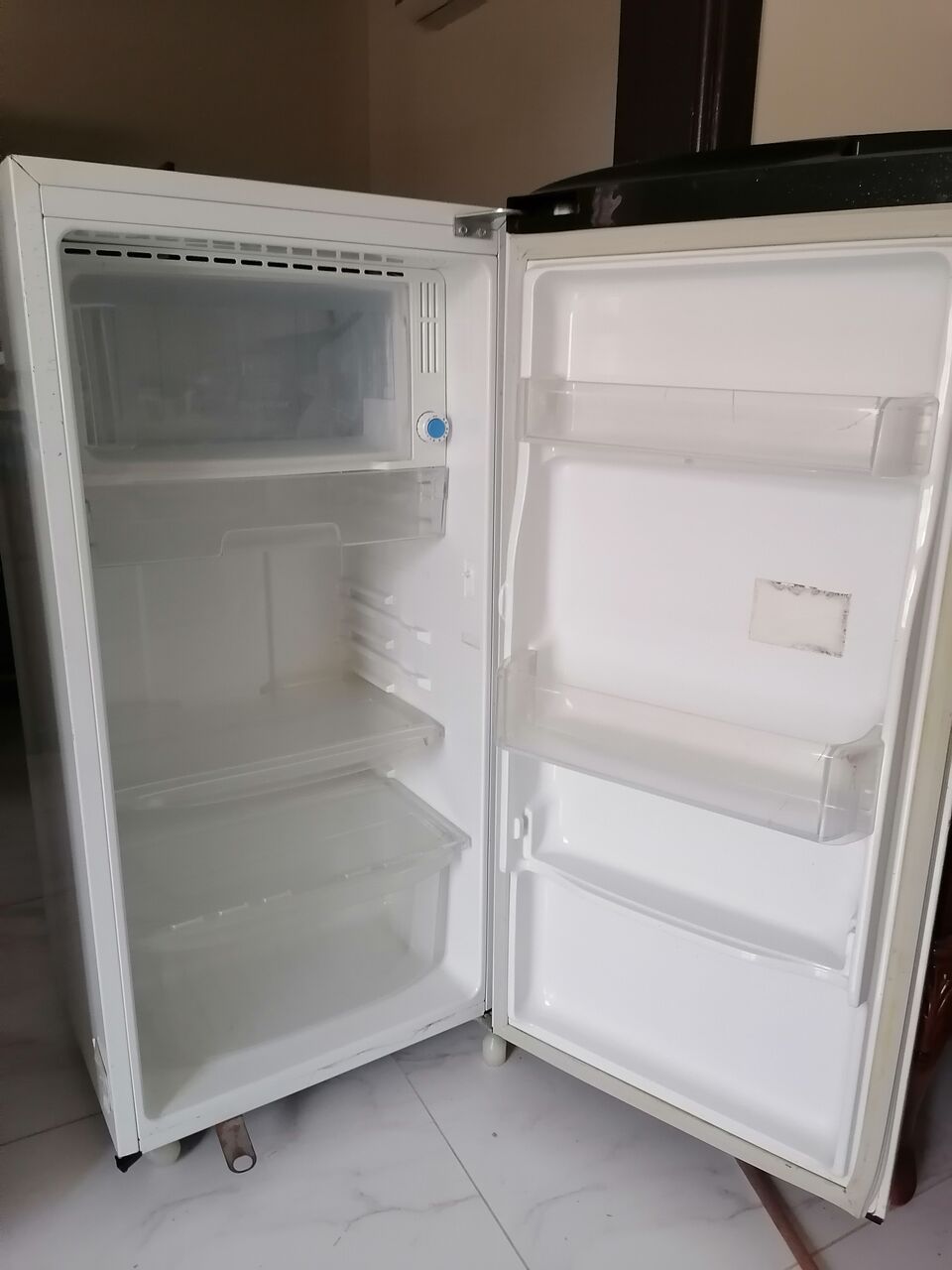 Abraq Ul Raghama, Appliances, SAR 500,  Single Door Samsung Fridge