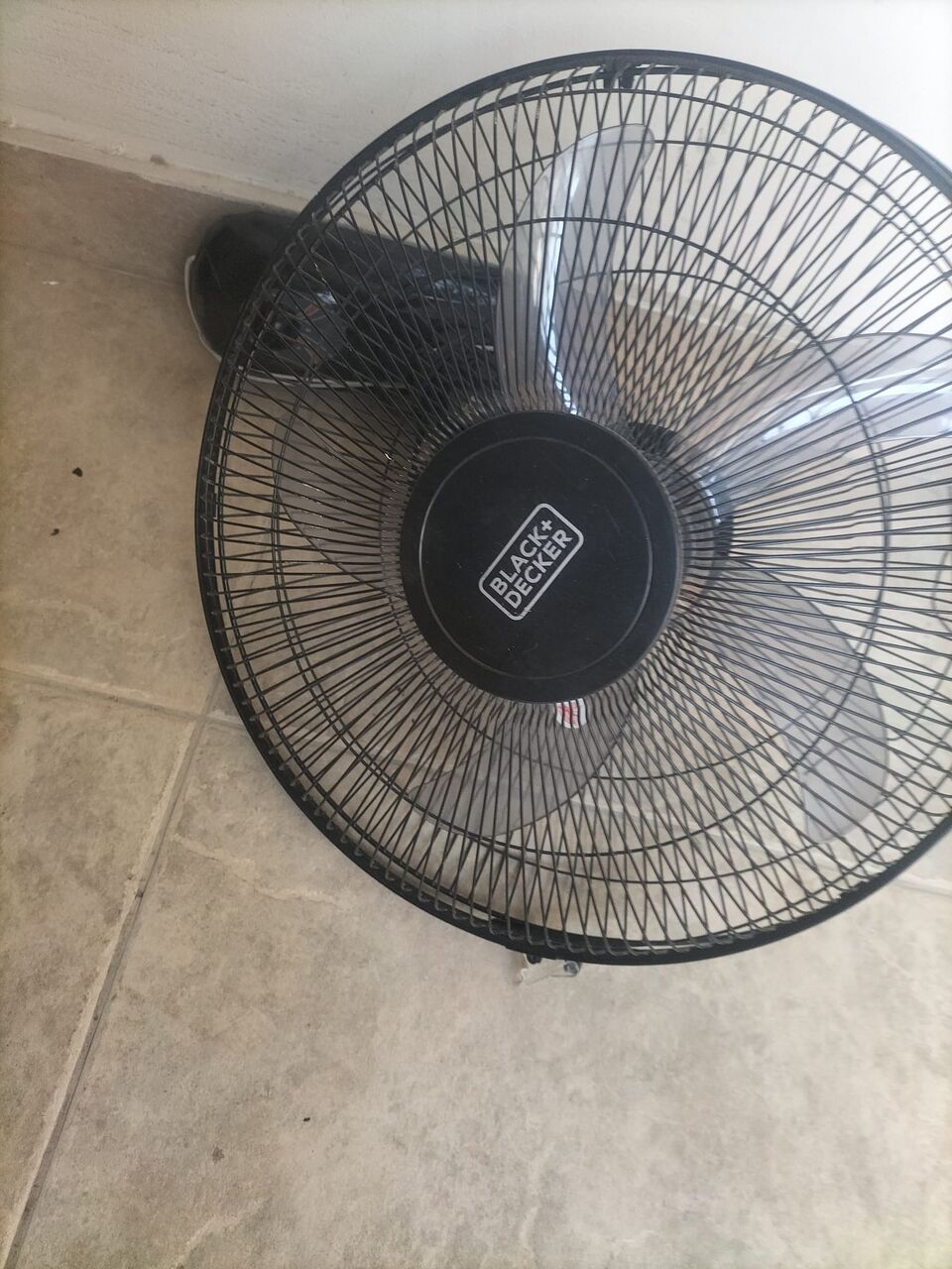 Manama, Air Conditioners, BHD 45,  2,5L AC And Standing Unit AC, Wall Fan