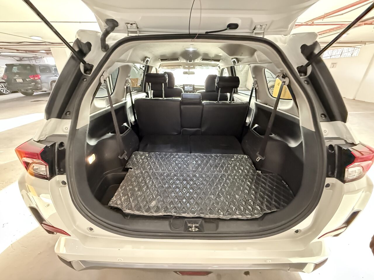 Jubail, Vehicles, Cars & Trucks , SAR 73000,  Toyota Veloz,  2024,  Automatic,  42000 KM,   , 7Seater, Full Original,