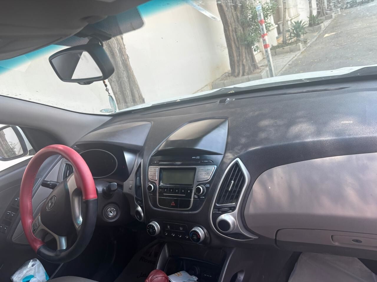 Riyadh, Vehicles, Cars & Trucks , SAR 30,  Hyundai Tucson,  2013,  Automatic,  302504 KM,    &ndash; For Sale