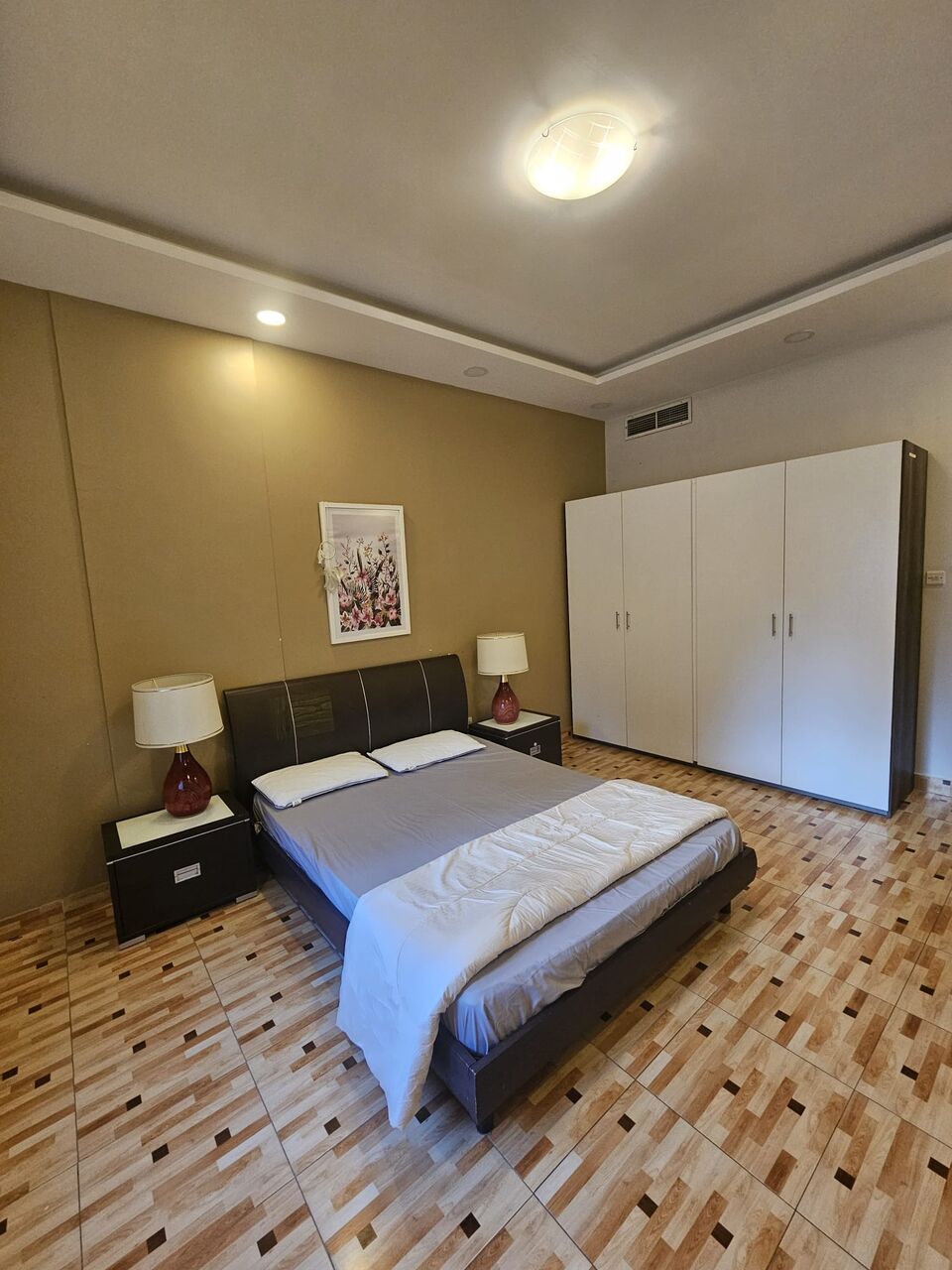 Juffair, Staff Accommodation, BHD 340,  220 Sq. Meter,  2 BHK Unlimited EWA Furnished Apartment | Housekeeping | In JUFFAIR