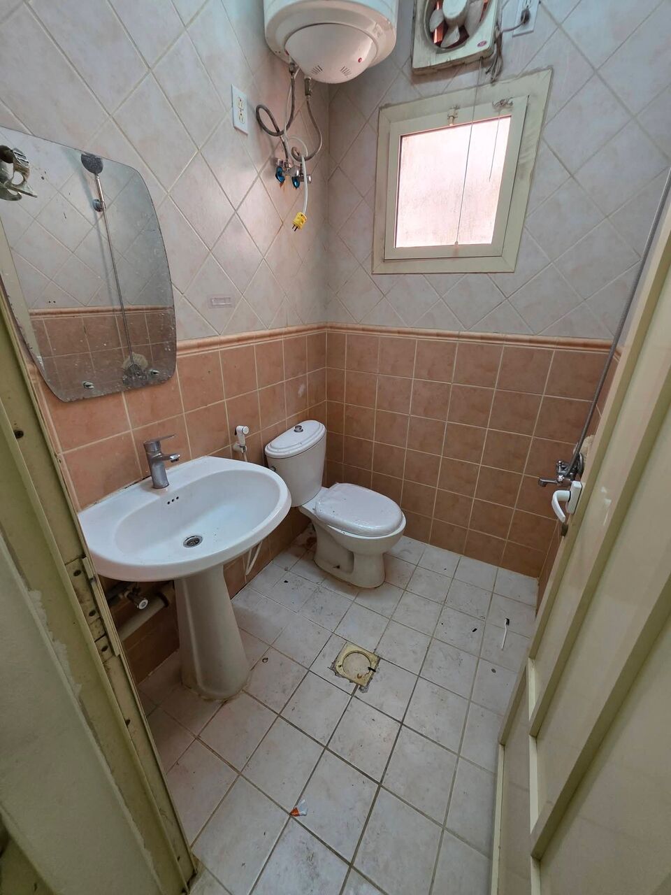 Khobar, Apartments, Flats, Houses & Villas, 4 BR,  🏠 SAR 22,600/YEAR | VERY SPACIOUS 4-BEDROOM FAMILY APARTMENT | AL-BAYOUNIYAH – AL KHOBAR