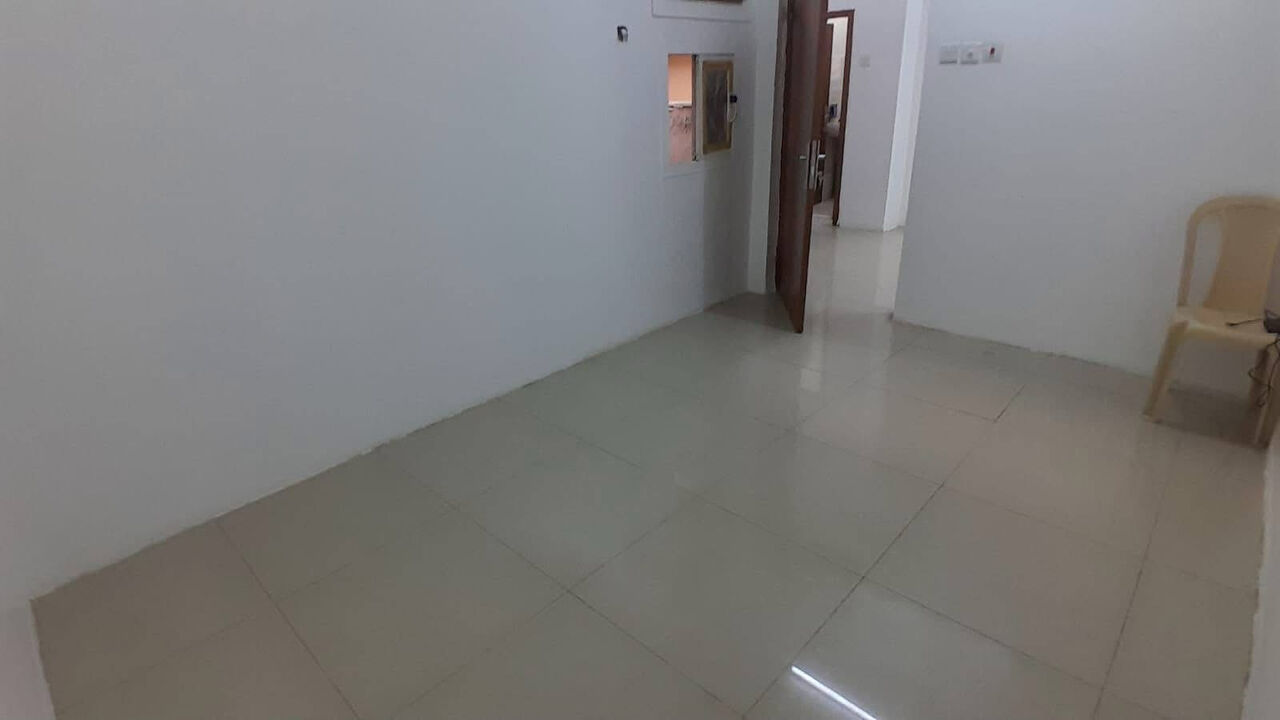 Gudaibiya, Apartments, Flats, Houses & Villas, BHD 140/month,  1 BR,  Gudaibiya:- 1BHK Flat On Rent With Ac.   Bd 140/- With Unlimited Ewa.
