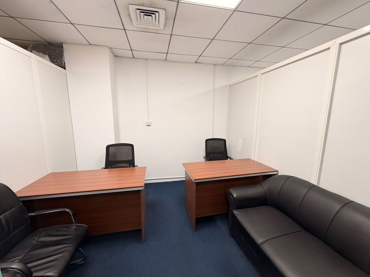 Deira, Offices, AED 18500,  100 Sq. Meter,  🏢 SMALL OFFICE FOR RENT – DEIRA, DUBAI