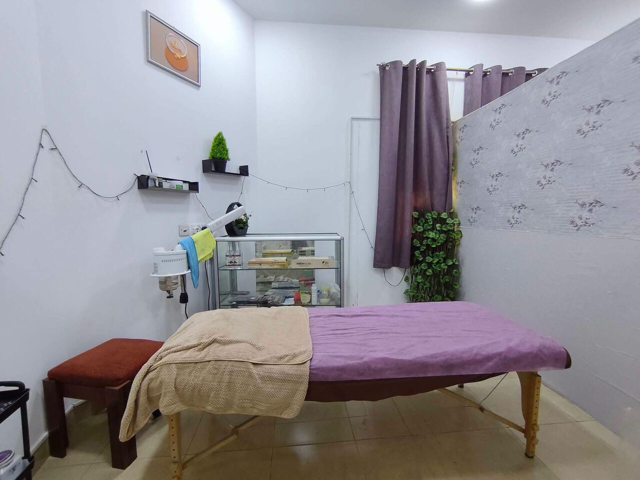Tubli, Businesses For Sale, ✨ Tubli – Fully Equipped Ladies Salon For Sale 💇‍♀️💅  📍 Prime Location: Tubli