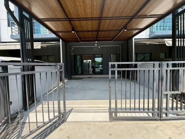 Bangkok, Real Estate For Sale, THB 3540000,  4 BR,  18 Sq. Feet,  HS 2020 Townhome For Sale, 3 Floors, 4 Bedrooms, Baan Klang Muang, Rama 9, On Nut, Near