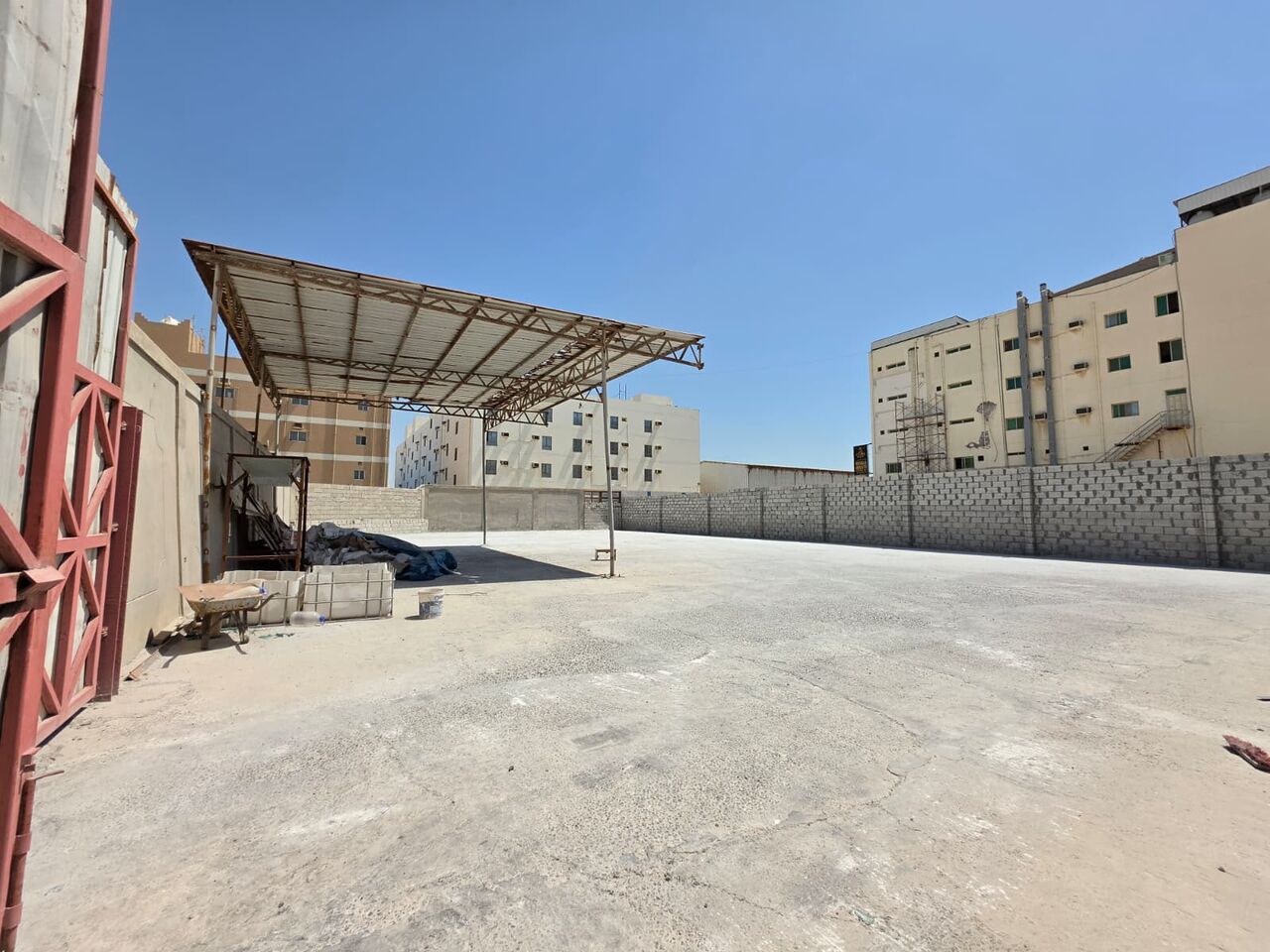 Manama, Industrial Land, BHD 800,  Yard For Rent In Ras Zuwaid