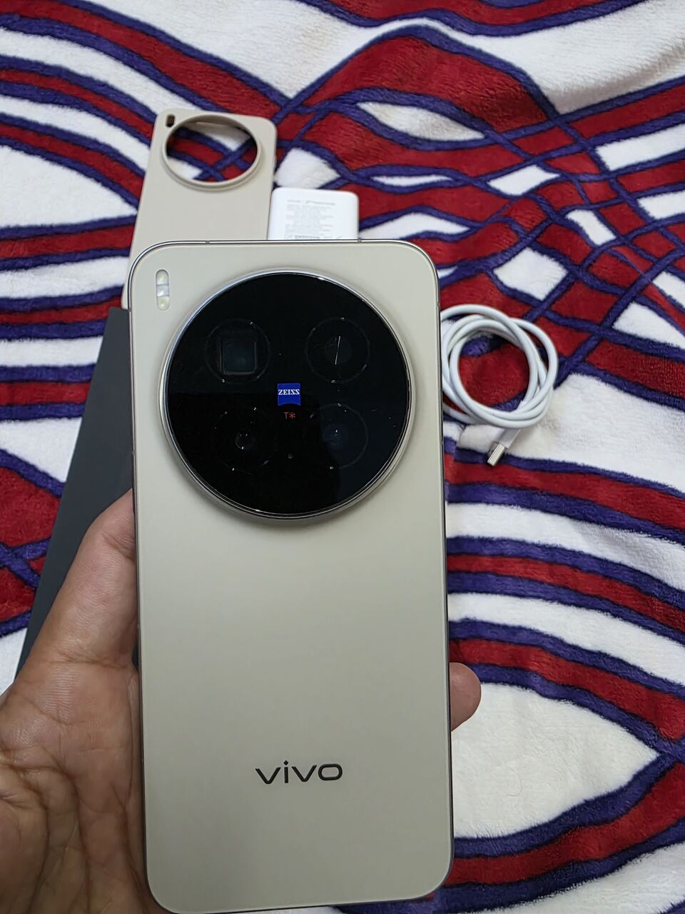 Khobar, Mobile Phones, SAR 3650,  Vivo X300 Pro 512gb 16+16gb Ram Same Brand New Few Days Use Only Serious Buyer Contact Me