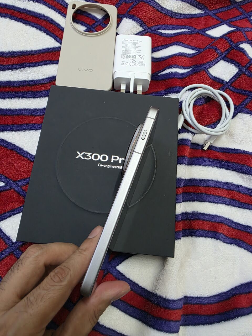 Khobar, Mobile Phones, SAR 3650,  Vivo X300 Pro 512gb 16+16gb Ram Same Brand New Few Days Use Only Serious Buyer Contact Me