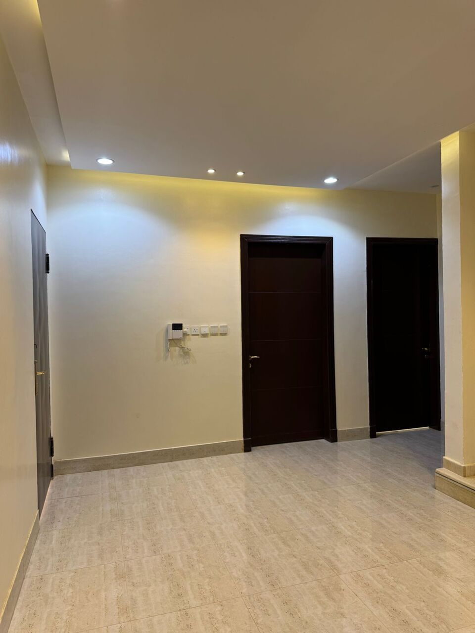 Riyadh, Sublets, SAR 900/month,  1 BR,  Ground Floor Bedroom With Bathroom & Master Kitchen And AC