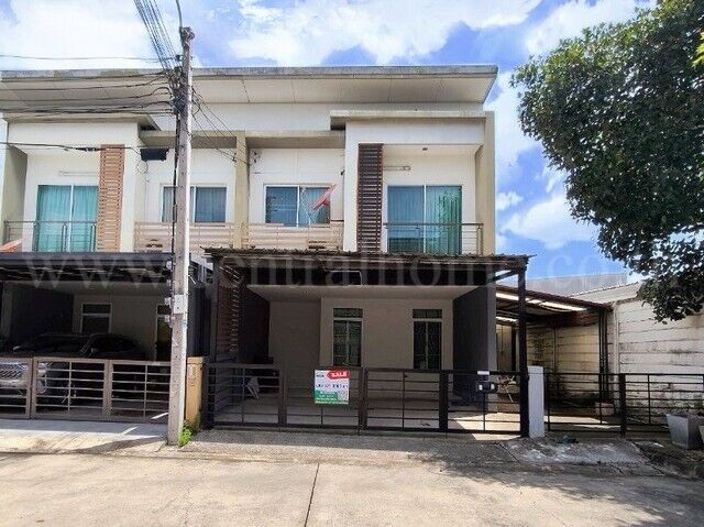 Bangkok, Real Estate For Sale, THB 2490000,  3 BR,  33 Sq. Feet,  Urgent Sale, Townhouse Habitia Wongwaen-Ramintra, Corner House, Ready To Move In,