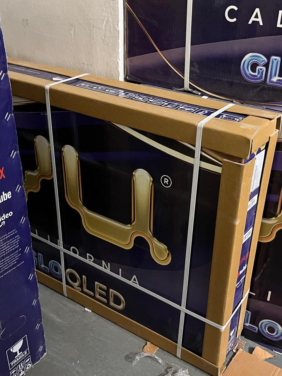 New Delhi, Appliances, INR 1,  Vishwanath Traders &ndash; Samsung & LG Commercial Displays, Video Walls | Delhi NCR