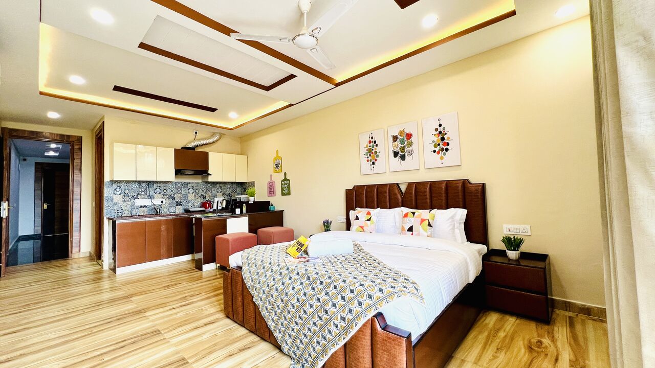 Gurgaon, Apartments, Flats, Houses & Villas, INR 3000/day,  Furnished,  Studio,  350 Sq. Meter,  BluO Studio @ Medanta Medicity - Kitchen, Balcony