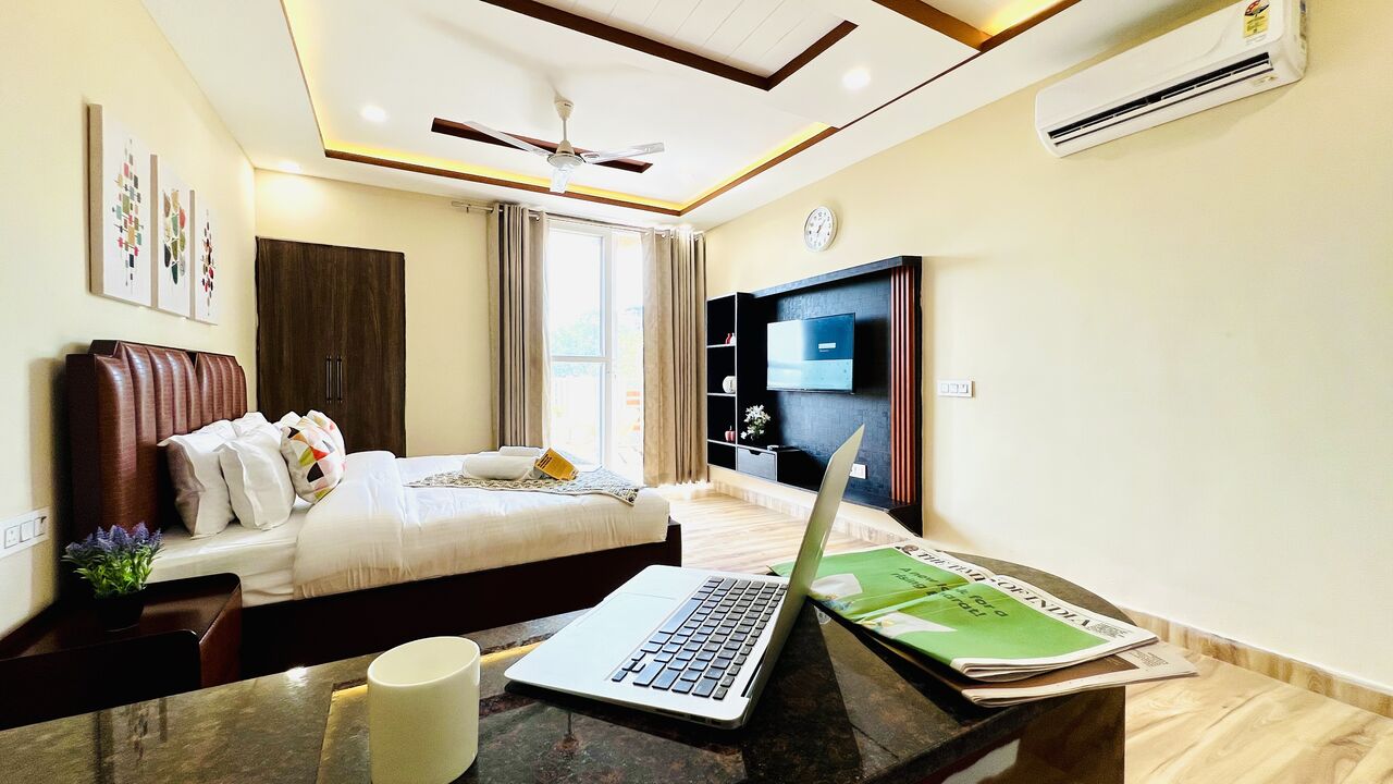 Gurgaon, Apartments, Flats, Houses & Villas, INR 3000/day,  Furnished,  Studio,  350 Sq. Meter,  BluO Studio @ Medanta Medicity - Kitchen, Balcony