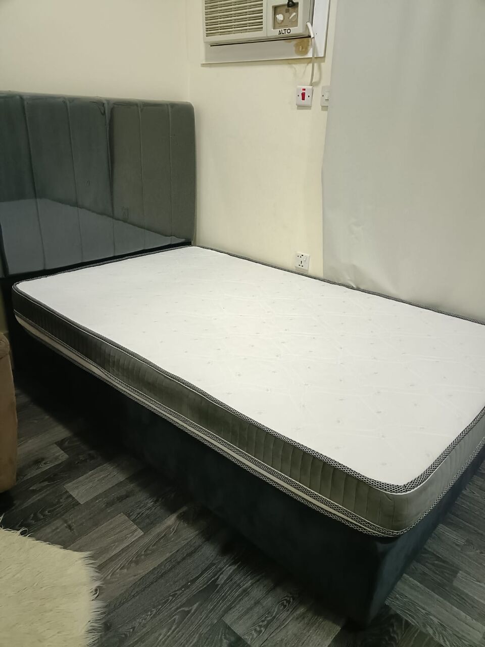 Jeddah, Furniture, SAR 650,  Sales