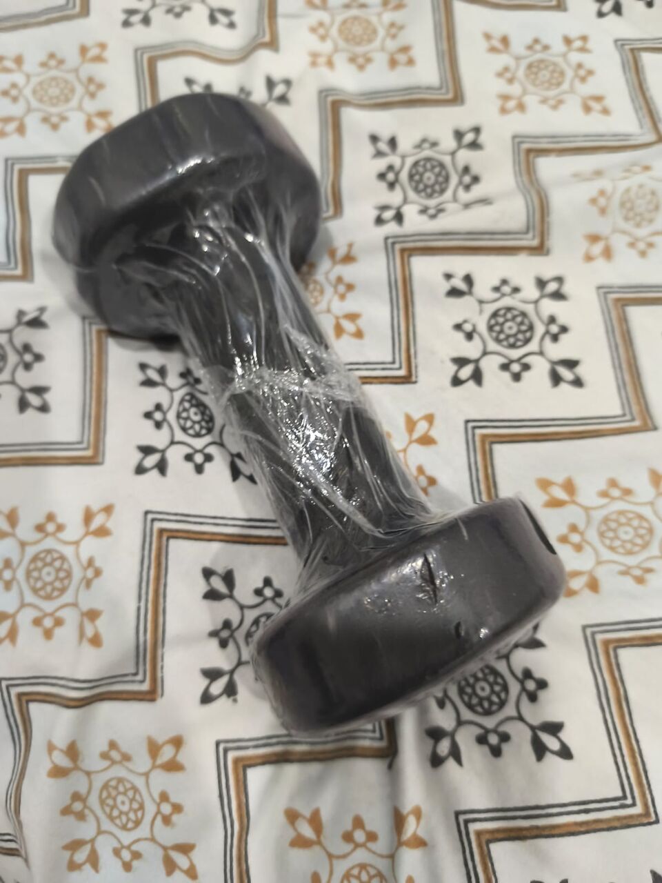 Dammam, Health & Beauty Items, SAR 50,  New Unpacked Dumbbell 4 KG High-Quality In Just 50 Riyals