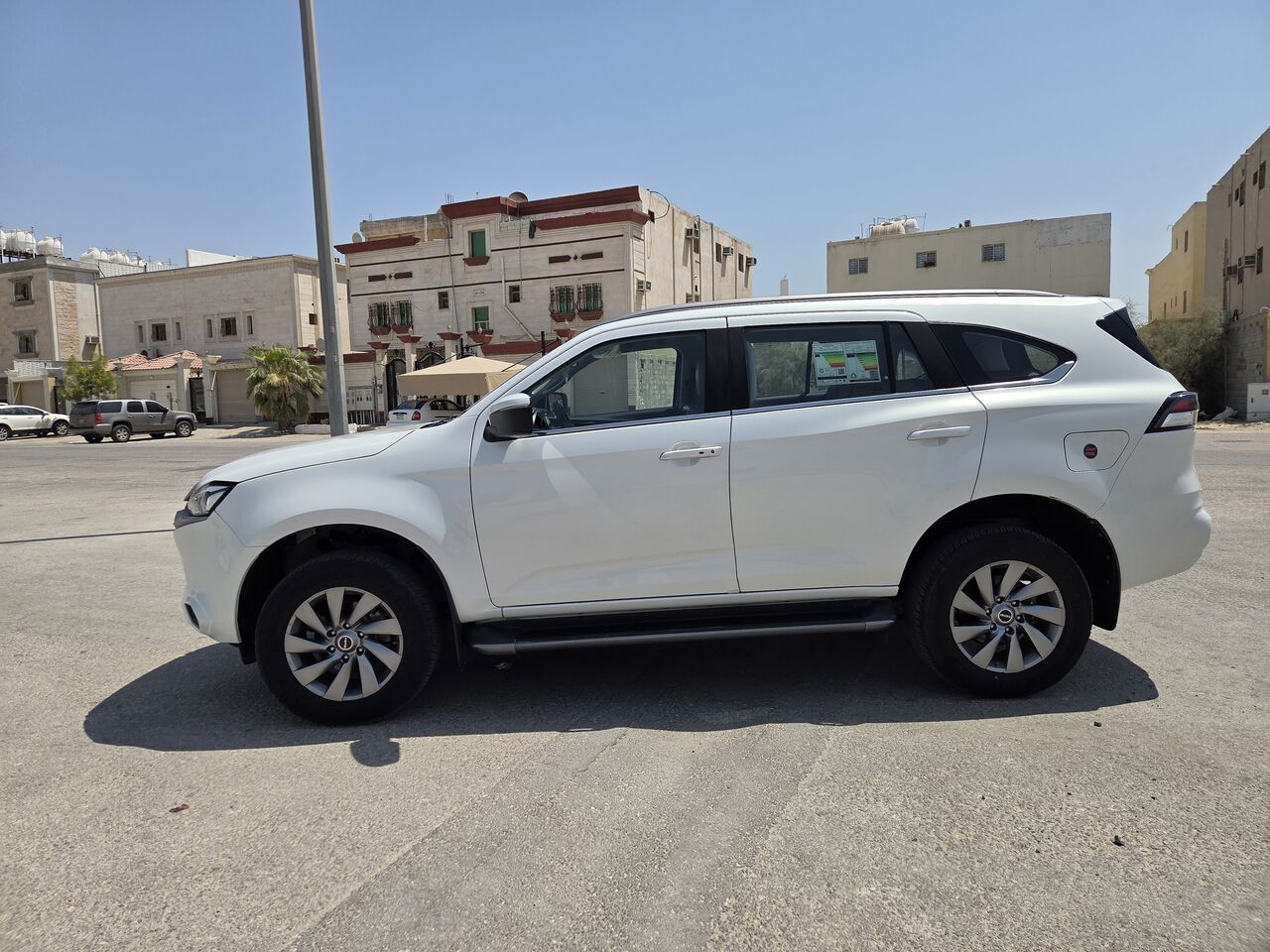 Dammam, Vehicles, Cars & Trucks , SAR 90000,  Isuzu MU-X 3.0TD 4X4 ODO 38250km Diesel Engine Service By Authorized Service Company,  2023,  Automatic,  38250 KM,