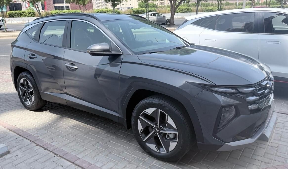 Jeddah, Vehicles, Cars & Trucks , SAR 90000,  Hyundai Tucson,  2025,  Automatic,  10000 KM,   Model Grey  1.6Turbo Smart 10,000 Km