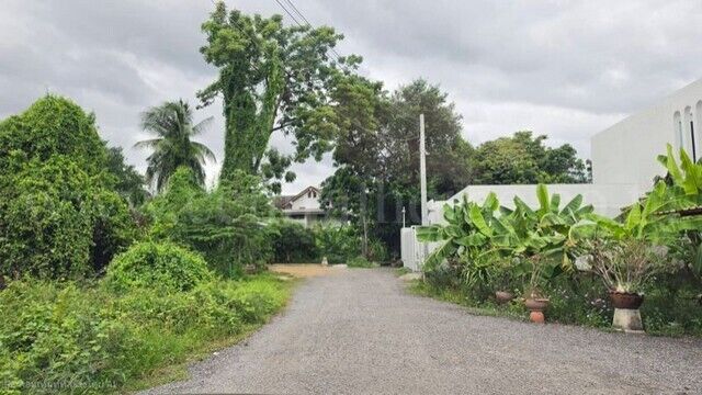 Bangkok, Real Estate For Sale, THB 9000000,  6 BR,  300 Sq. Feet,  Land 300 Sq M, Nakhon In Road, Good Location, Cheap Price, Close To All Amenities.