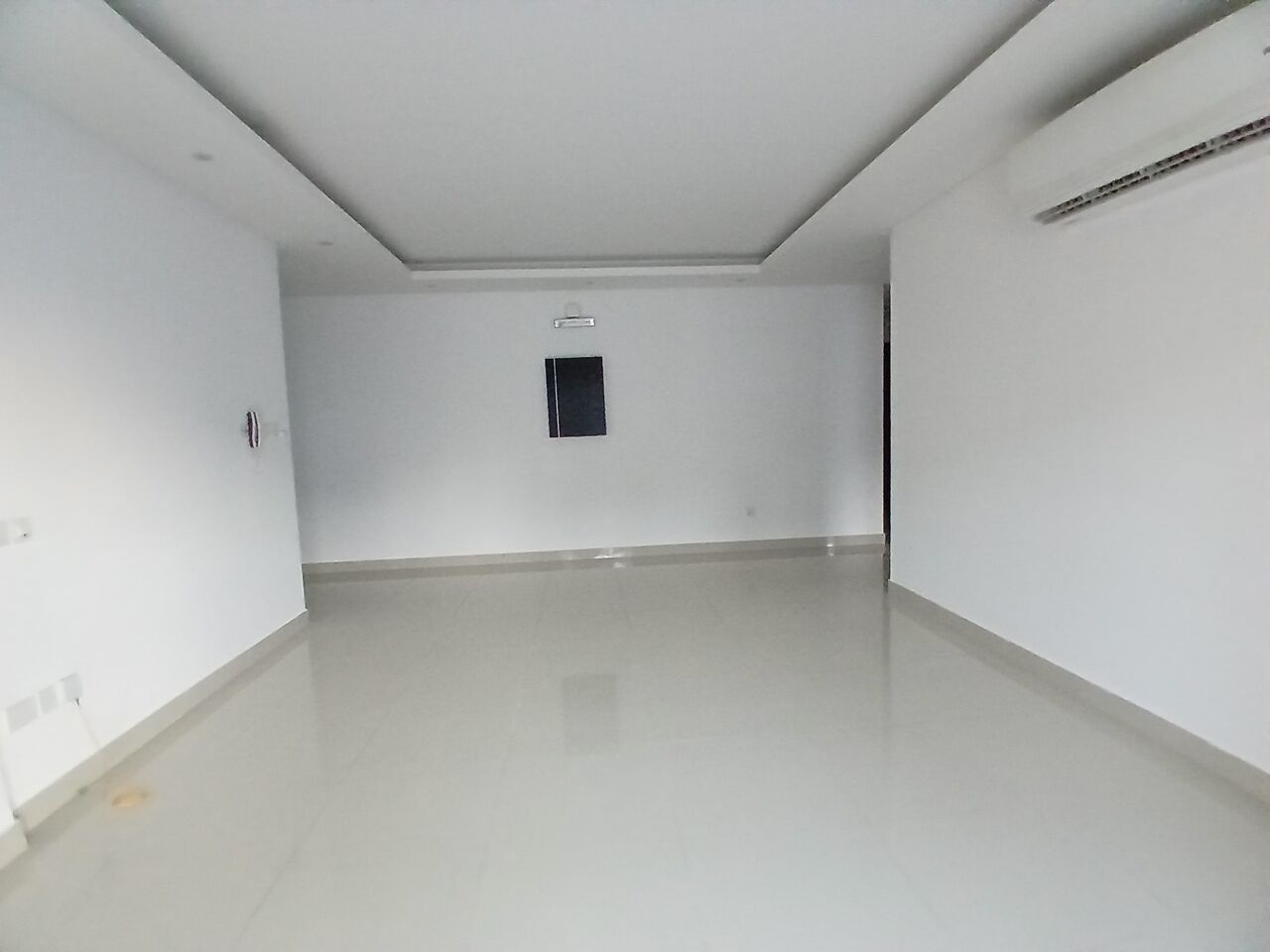 Hidd, Apartments, Flats, Houses & Villas, BHD 250/month,  2 BR,  Flat 2bhk Semi Furnished Newhidd
