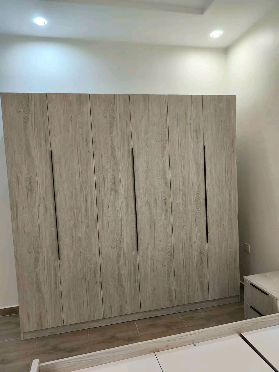 Jeddah, Furniture, SAR 1,  Brand New Durable Wardrobe Available At Affordable Price