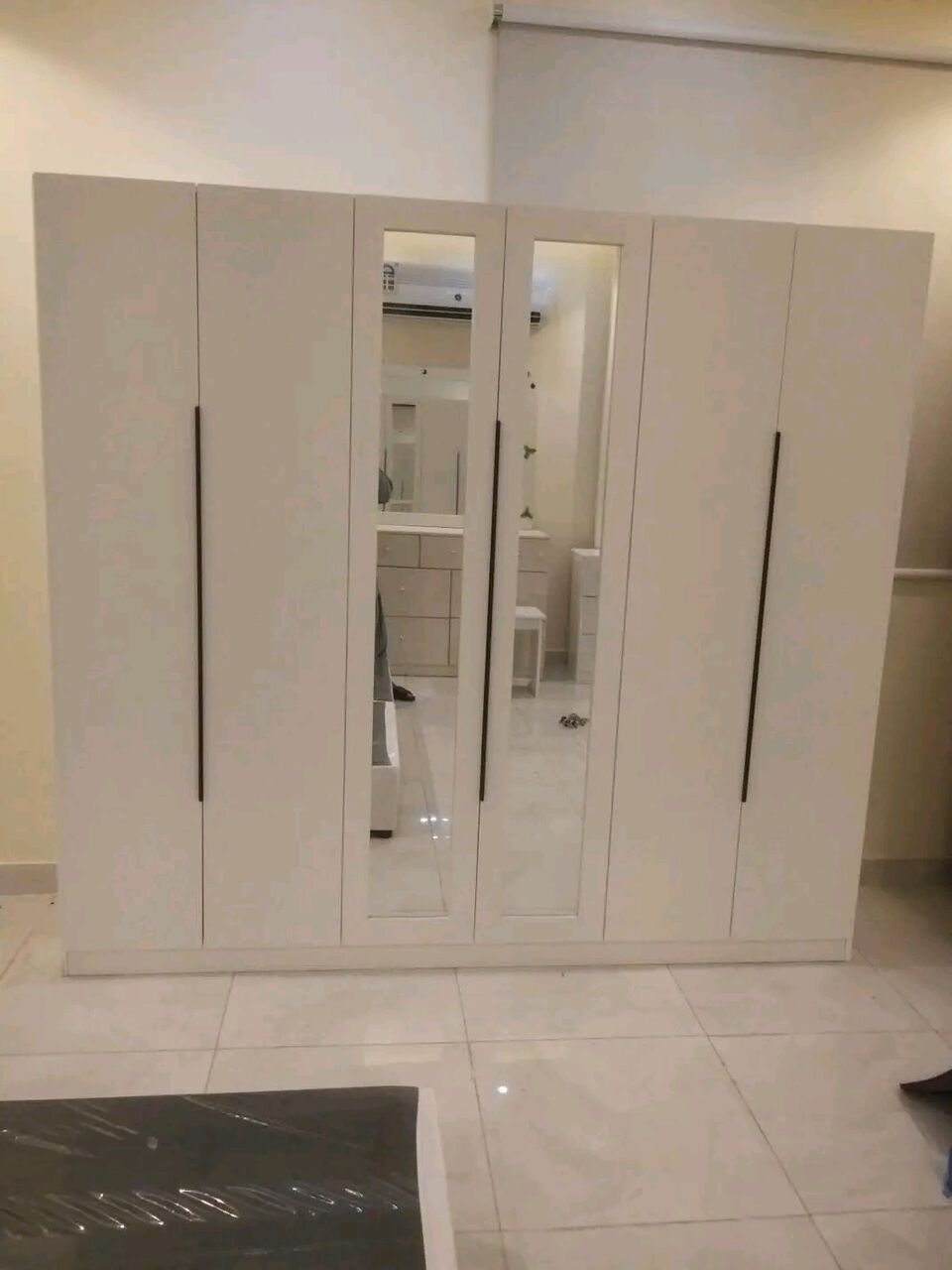 Jeddah, Furniture, SAR 1,  Brand New Durable Wardrobe Available At Affordable Price