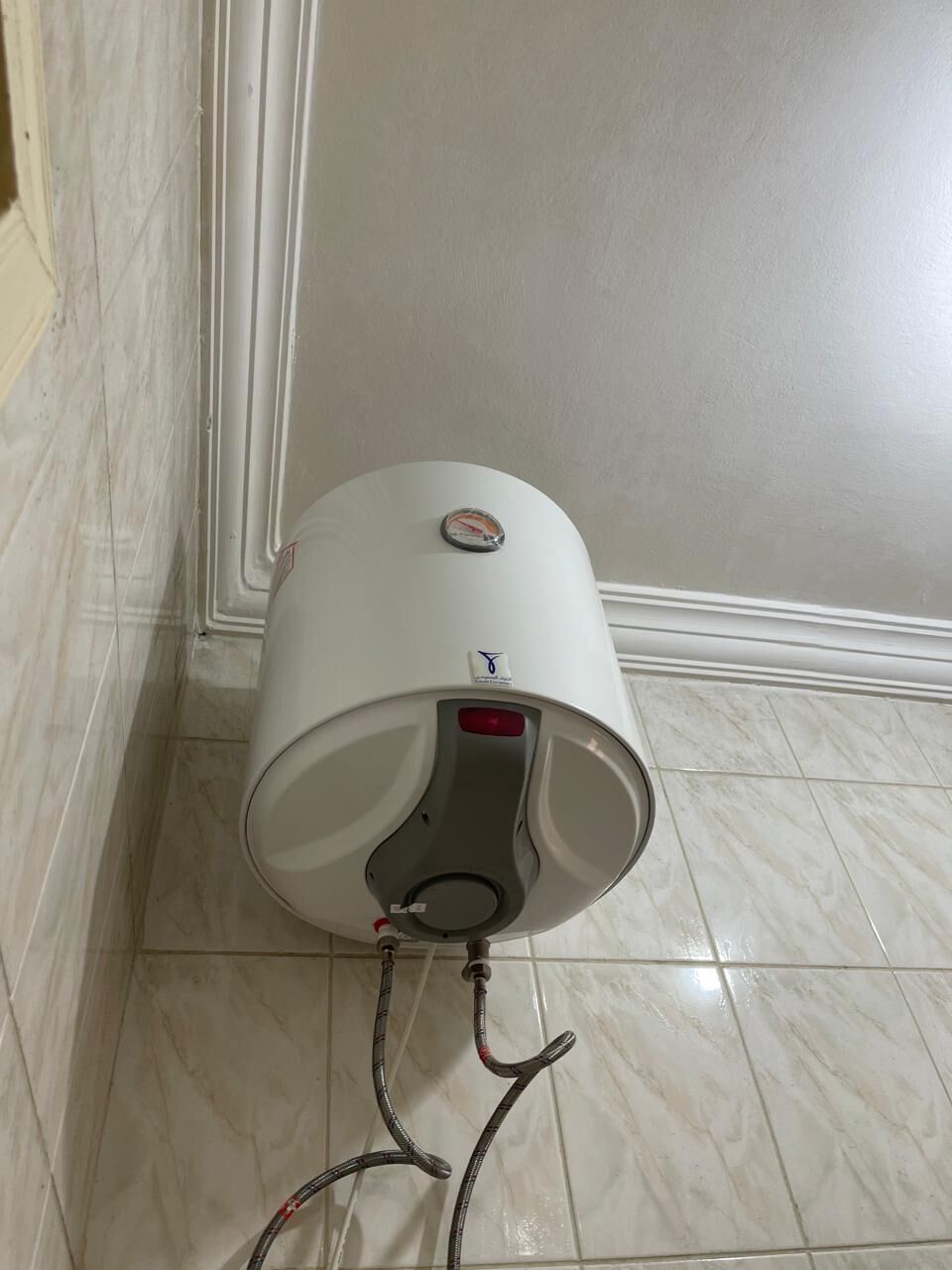 Al Bawadi, Appliances, SAR 3030,  2A/C - Fridge -washing Machine- Heater - Cooking Range-TV