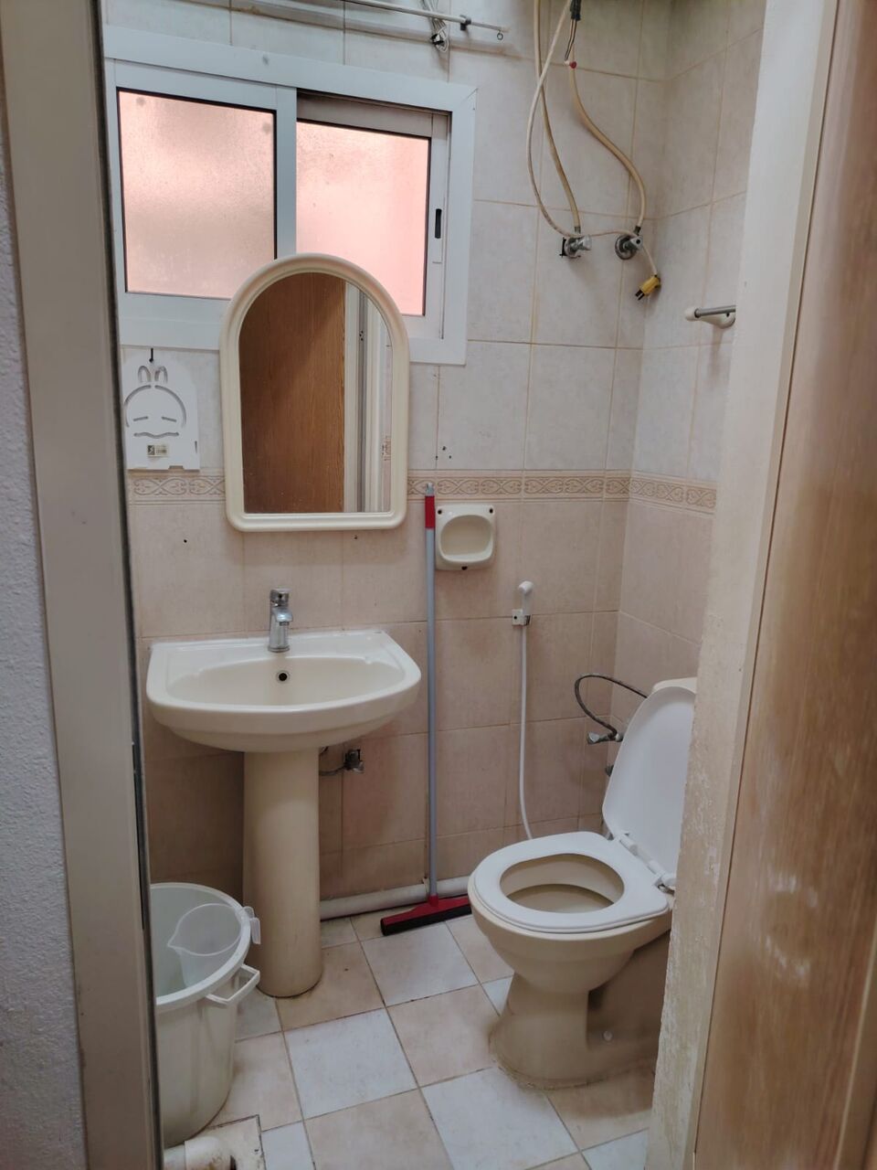 Dammam, Rooms for Rent, SAR 800/month,  Furnished,  Executive Bachelor Room Available For Rent