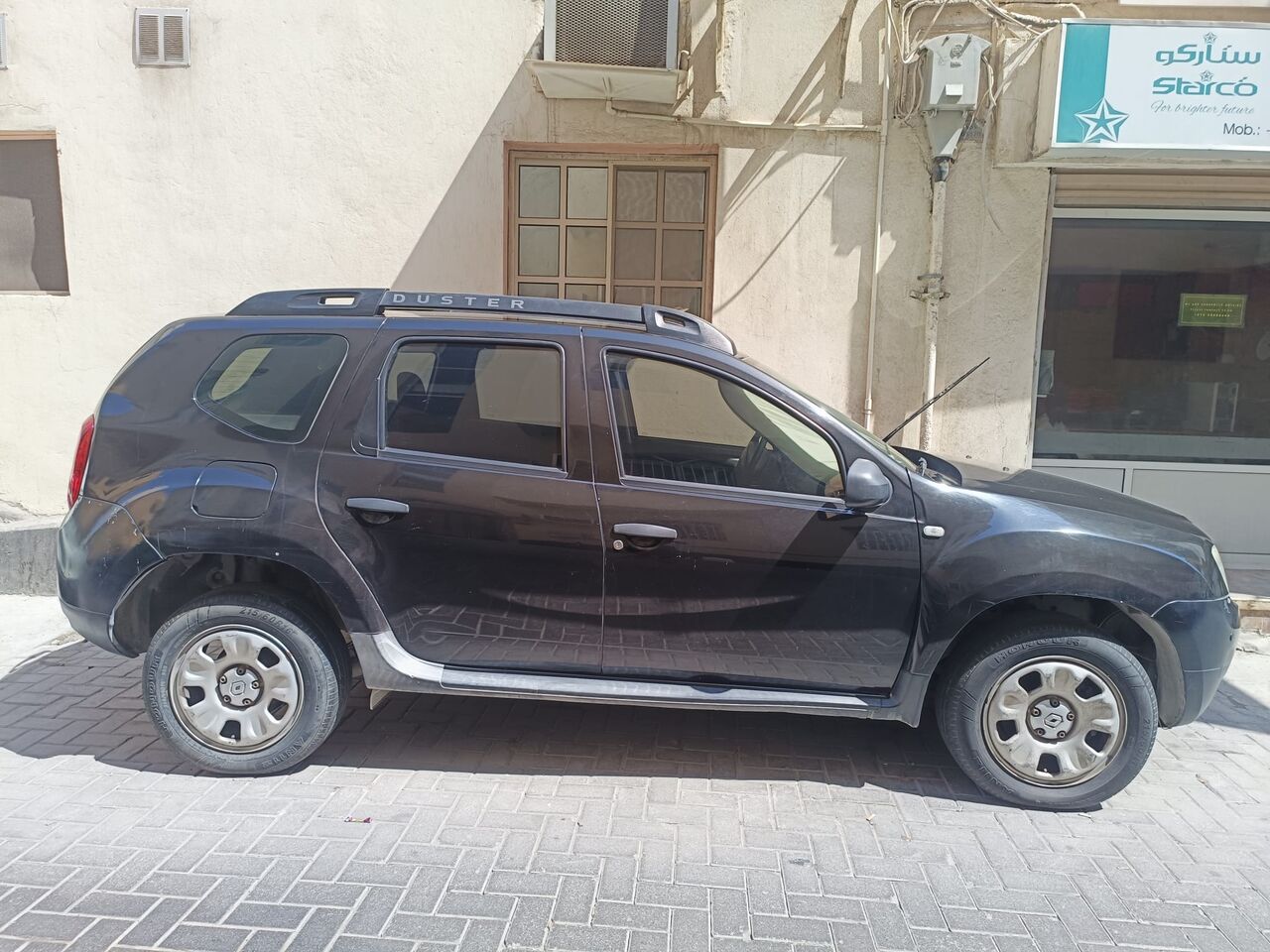 Hoora, Vehicles, Cars & Trucks , BHD 650,  Renault Duster,  2015,  Automatic,  170000 KM,   For Sale