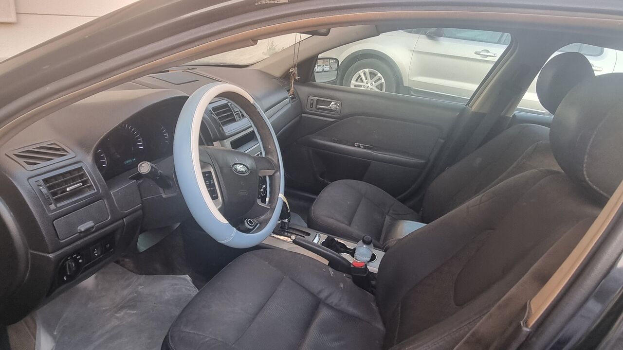 Riyadh, Vehicles, Cars & Trucks , SAR 12000,  Ford Fusion,  2011,  Automatic,  375000 KM,