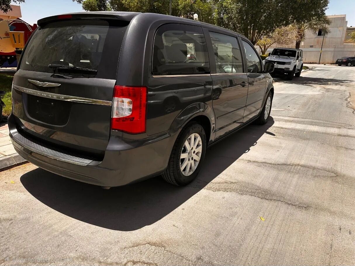 Al-Madinah (Jordan), Vehicles, Cars & Trucks , SAR 30000,  Chrysler Grand Voyager,  2016,  Automatic,  155000 KM,    Excellent Condition