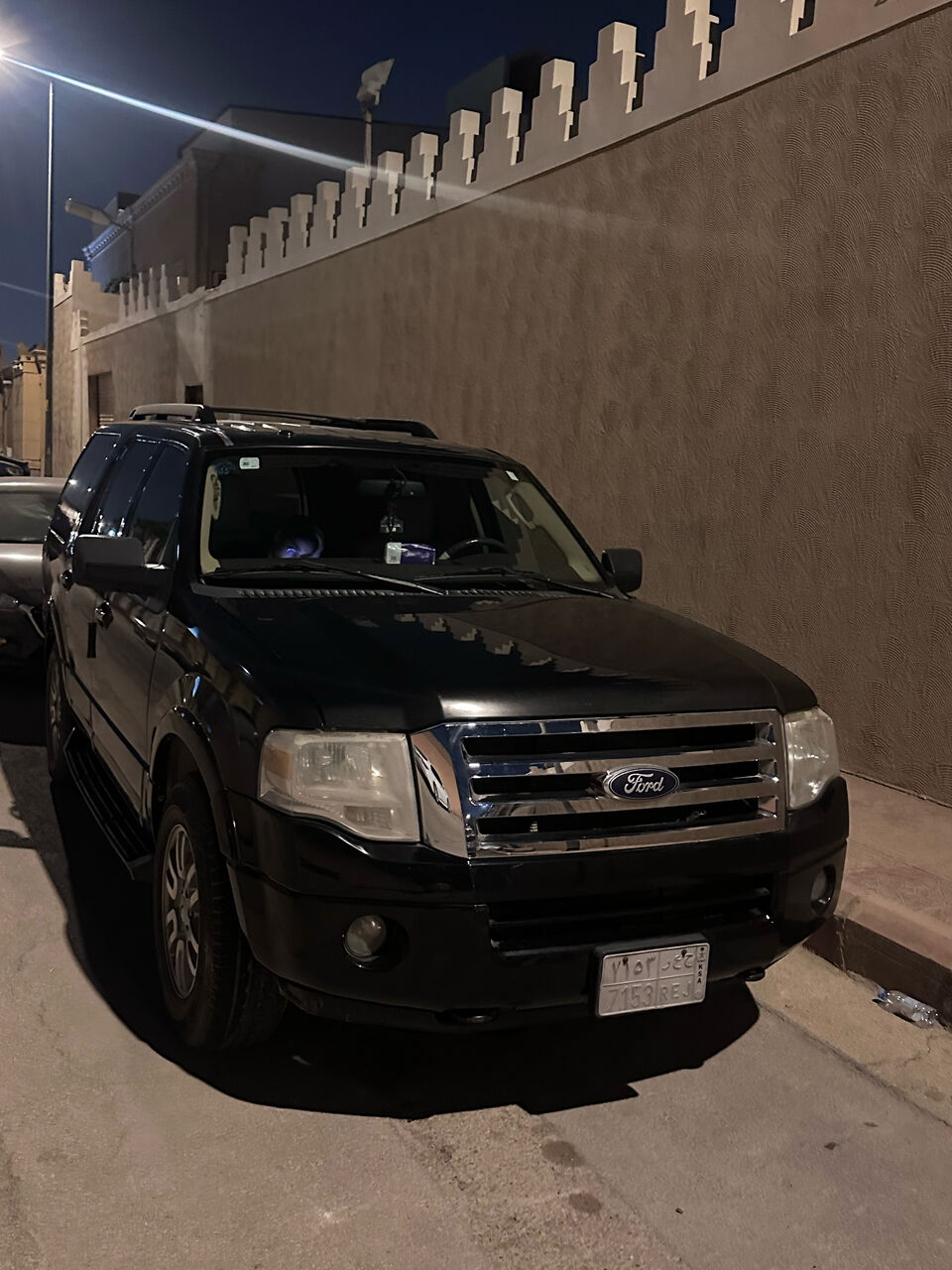Riyadh, Passenger Transport, Private 7 Seater SUV Available For Pick & Drop For School, Offices, Airport
