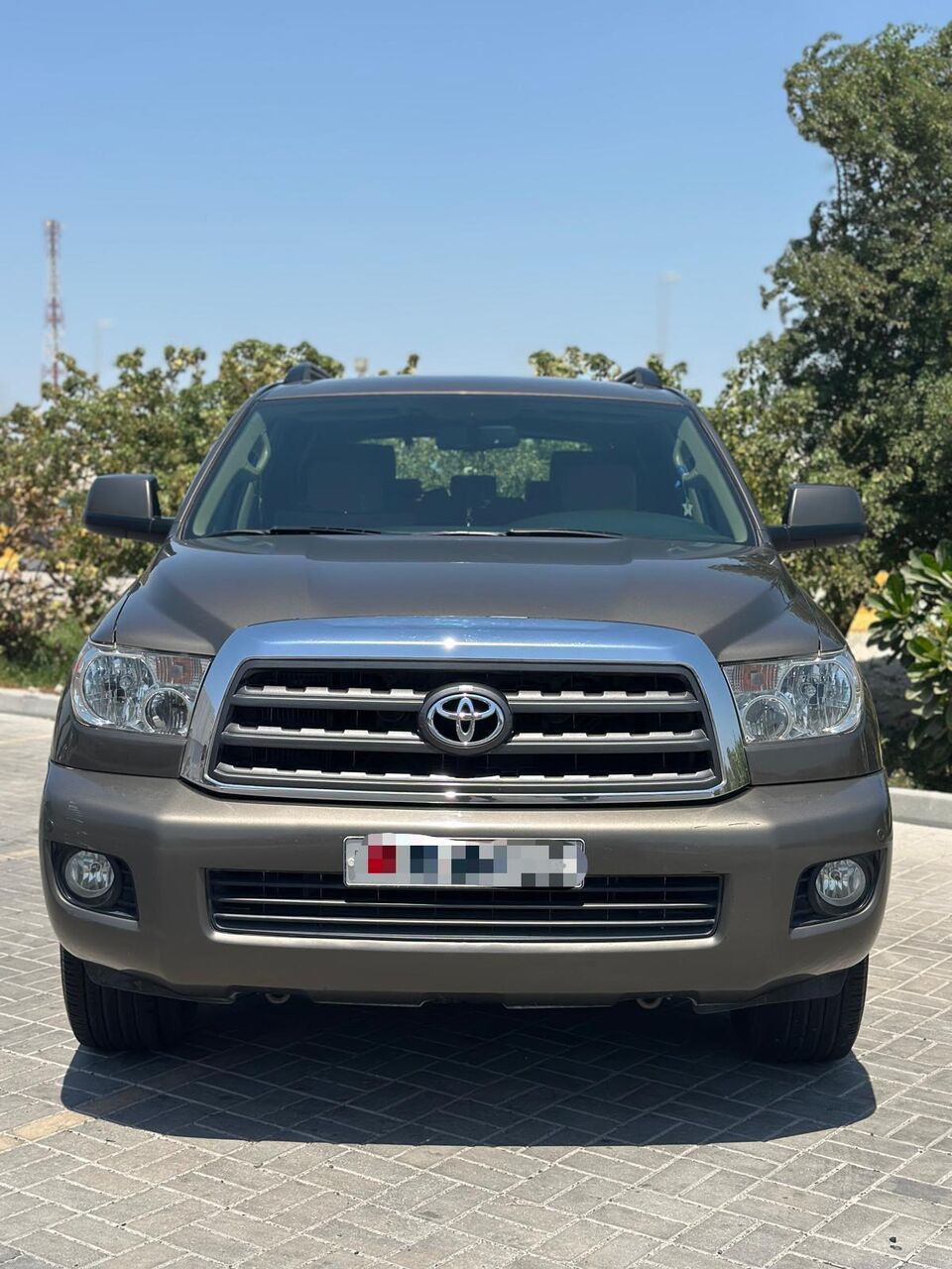 Riffa, Vehicles, Cars & Trucks , BHD 6300,  TOYOTA SEQUOIA FORCE 5.7 V8 2015 BRONZE,  2015,  Automatic,  200000 KM,