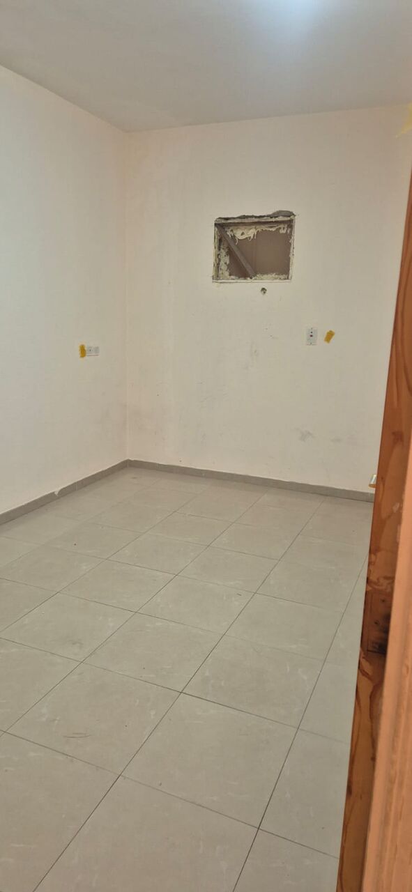 Riyadh, Villas, SAR 33,  3 Rooms Vila Portion Available For Family Good Location