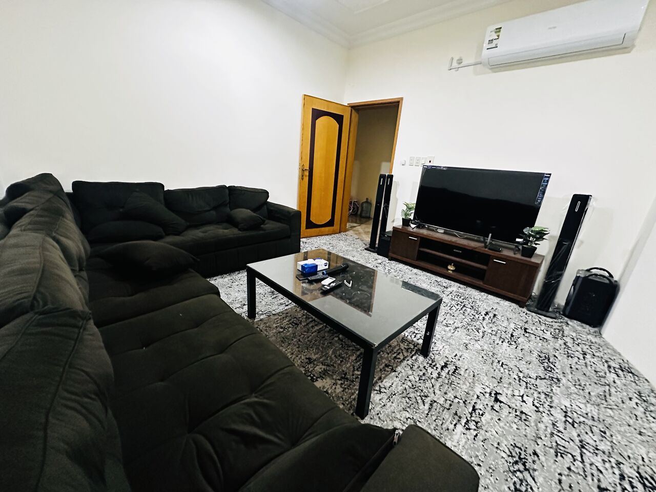 Dammam, Rooms for Rent, SAR 850/month,  Furnished,  Furnished Two Bedroom Flat Single Room Available For Executive Bachelor SR 850 Per Month