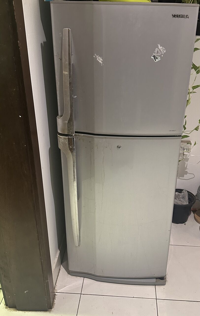 Bilad Al Qadeem, Household Items, BHD 50,  Fridge Double Door Toshiba