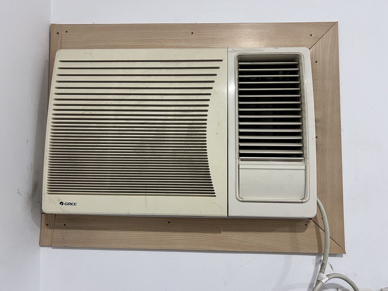 Al Rakah Al Shamaliyah, Air Conditioners, SAR 600,  2 AC For Sale