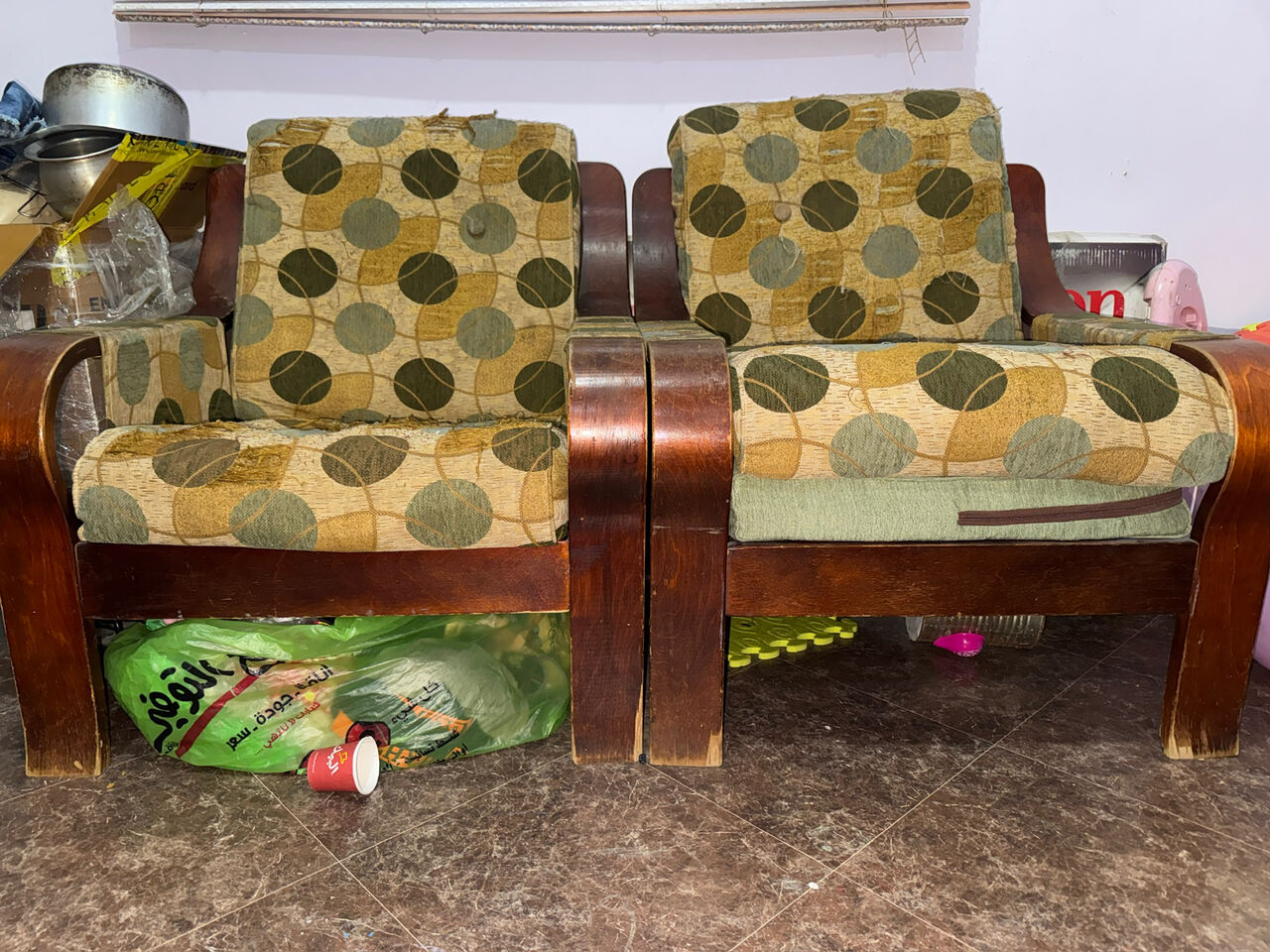 Jeddah, Furniture, SAR 100,  Sofa Singles  3pcs For Sales(0504526570)