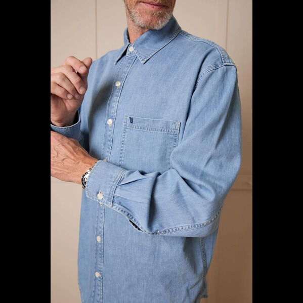 London, Clothing & Accessories, GBP 133,  Denim Workshirt: Elevate 100% Cotton Workwear Style