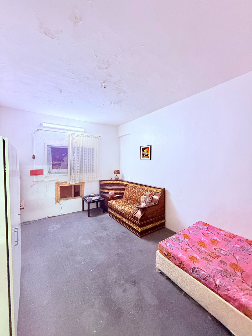 Riyadh, Rooms for Rent, SAR 2200/month,  This Room Has Fully Furnished Item In Photo U May Nit See Ac Or Fridge Or Washing Machine