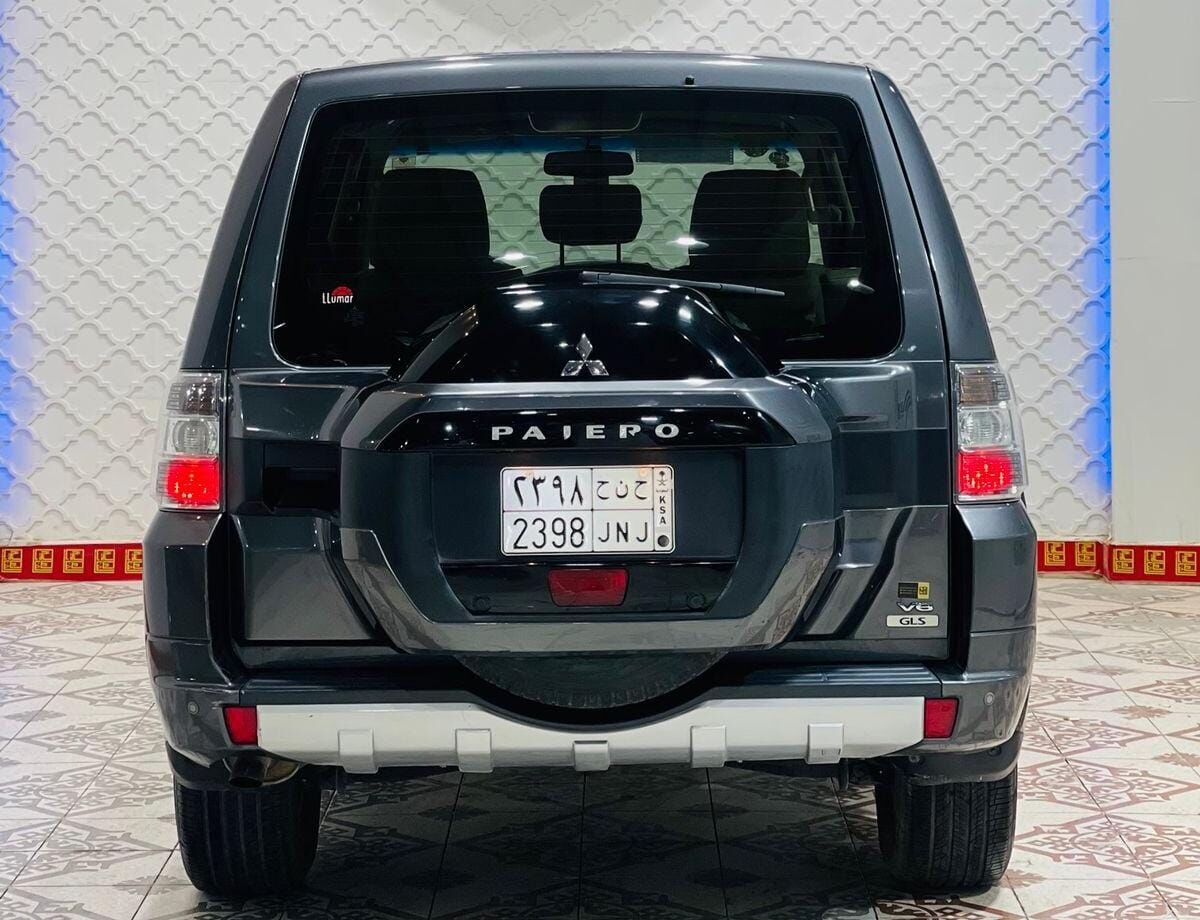 Riyadh, Vehicles, Cars & Trucks , SAR 46000,  Mitsubishi Pajero,  2016,  Automatic,  220000 KM,  Pajero  Excellent Condition