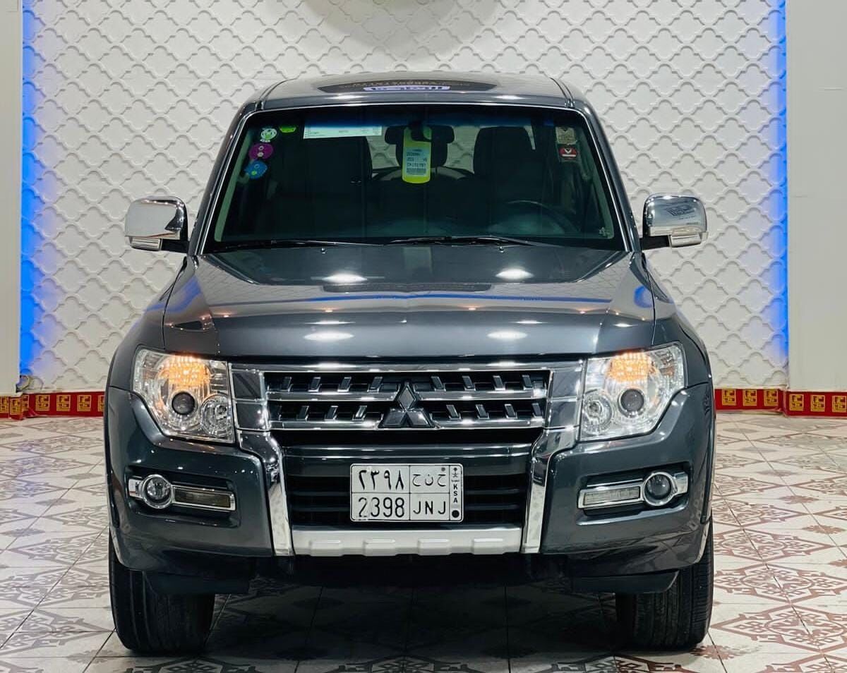 Riyadh, Vehicles, Cars & Trucks , SAR 46000,  Mitsubishi Pajero,  2016,  Automatic,  220000 KM,  Pajero  Excellent Condition