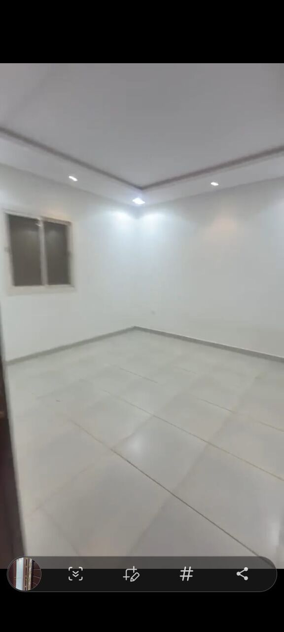 Al Naseem, Apartments, Flats, Houses & Villas, SAR 30000/year,  3 BR,  Family Apartment With Large 3 Beadrooms Kitchen Insalled With 2 Bath