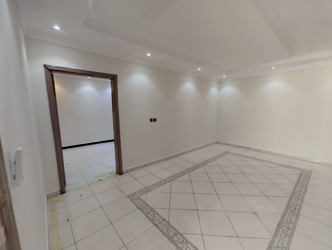 Al Ghadir, Apartments, Flats, Houses & Villas, SAR 27000/year,  1 BR,  Apartments Available In Al Ghadir King Fahad Road