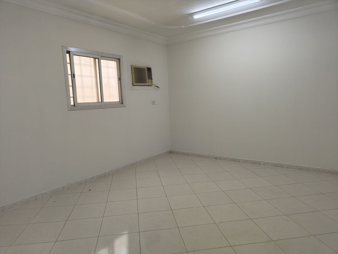 Al Malaz, Apartments, Flats, Houses & Villas, SAR 48000/year,  3 BR,  3BHK Family Apartment Available In Al Malaz Prince Fahad Ibrahim Road