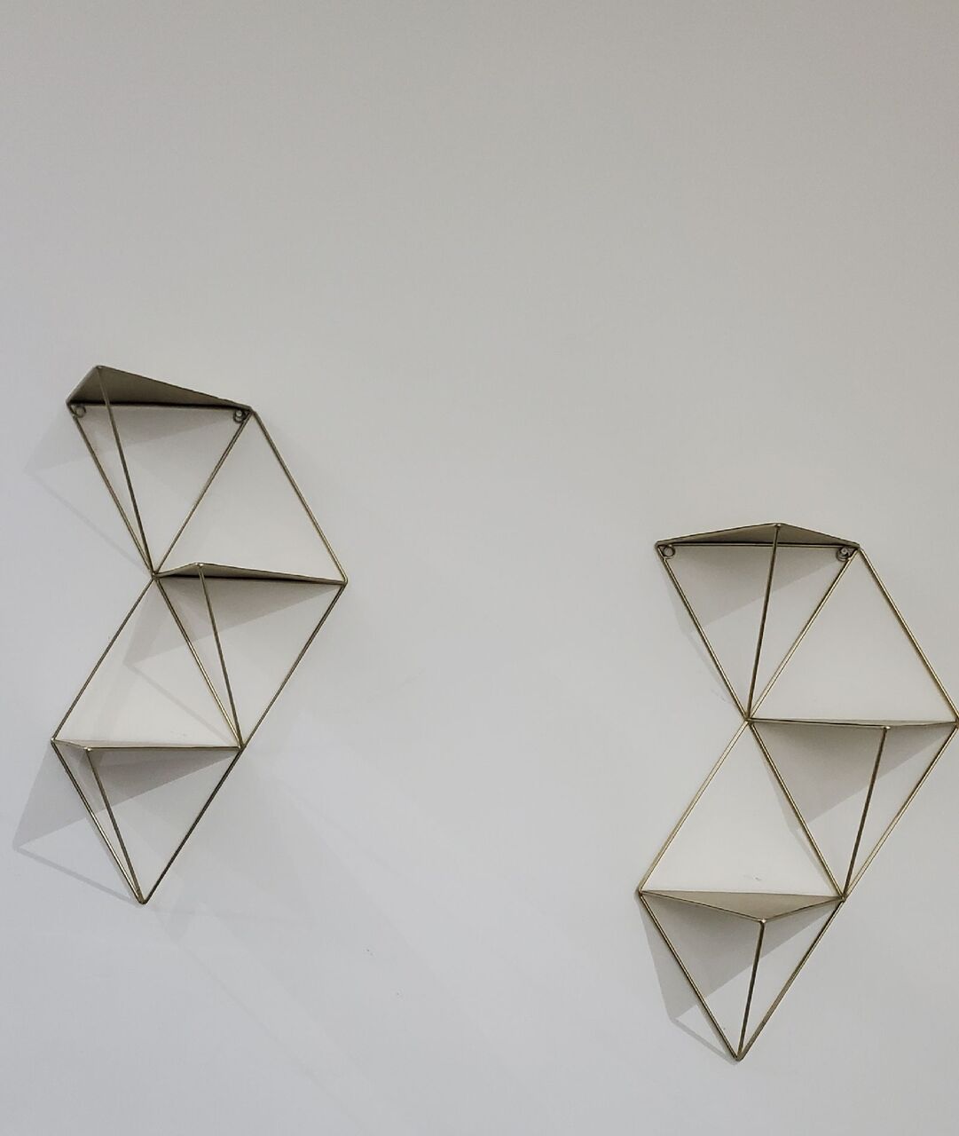 Al Aziziyah, Furniture, SAR 30,  Metal Wall Shelves