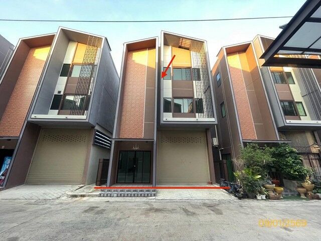 Bangkok, Real Estate For Sale, THB 7956000,  6 BR,  50 Sq. Feet,  Nakhon Pathom Office Building For Sale, Chinatown West End Project, Phutthamonthon